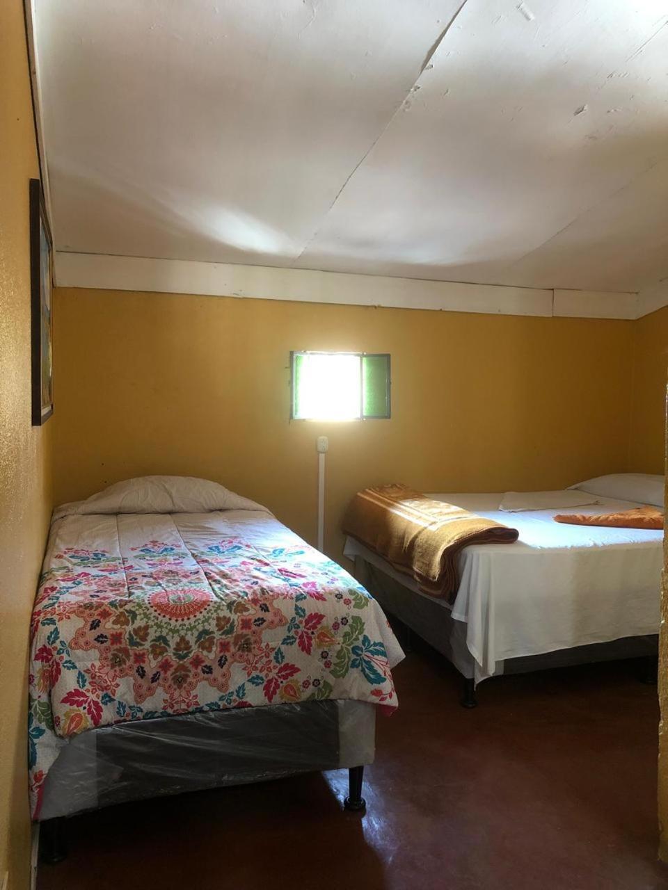 Hotel Alma Maya Antigua Bagian luar foto